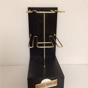 modelo negra glass storage case display